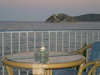Hotel Holidays